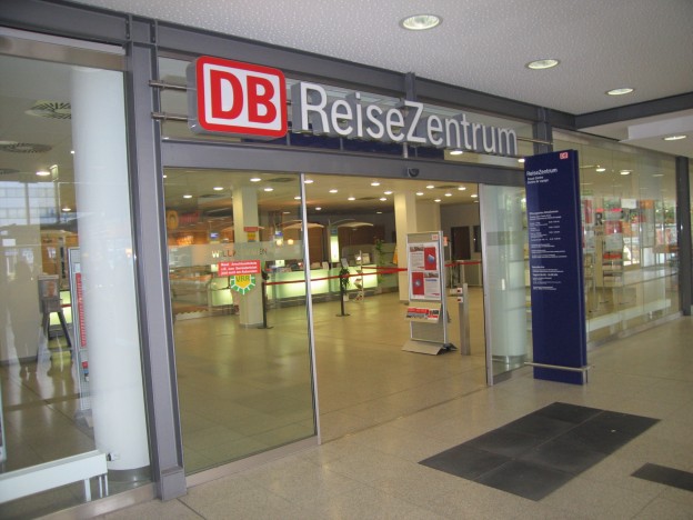 Reisezentrum im Hauptbahnhof Bochum