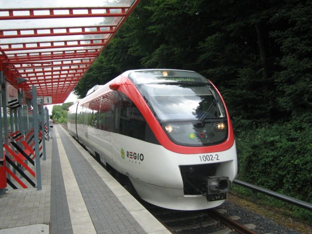 Regiobahn in Kaarst