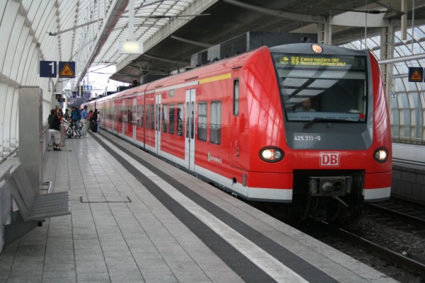 S-Bahn in Ludwigshafen Mitte